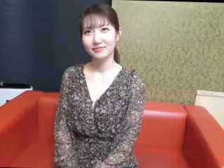 欧美理伦一二三忙果双飞，48岁老阿姨带闺蜜服侍小伙到高潮【简介内有约炮渠道】