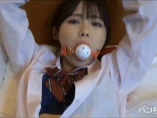 IENF-216 寝ている女子校生の妹にイタズラしていたら逆に生ハメを求められて、もう発射しそうなのにカニばさみでロックされて逃げられずそのまま中出し！7