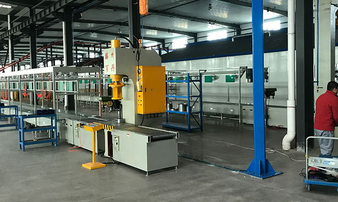 盛華電機廠檢測車間