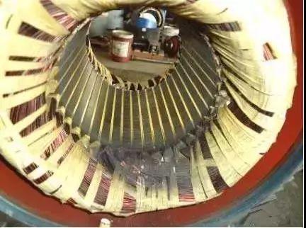 電機(jī)缺相燒毀故障